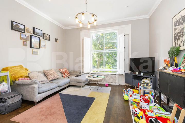 Luxury 2 bed with home office split over 2 floors with garden in a period house  Morton Road, De Beauvoir Town